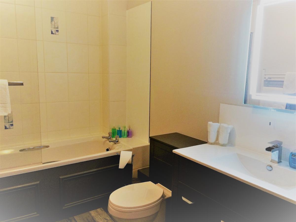 Dunroamin Self-Catering Apartment Авимор Екстериор снимка